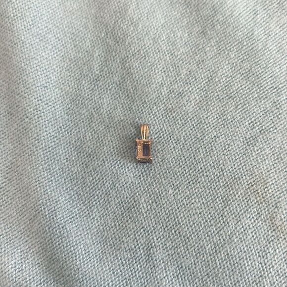 925 Small Purple Pendant - Picture 6 of 8